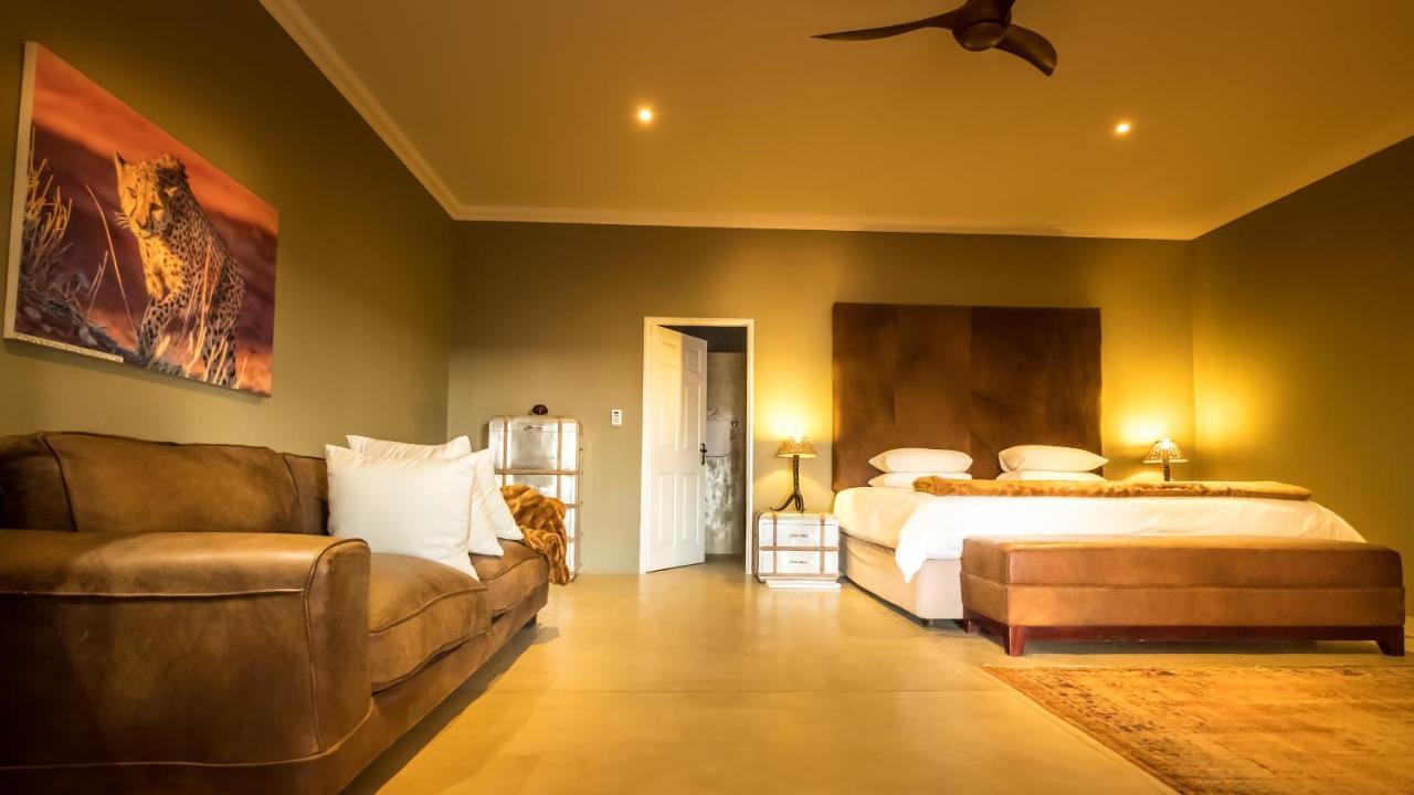 Villa Bagatelle Kalahari Game Ranch Hardap Exterior foto