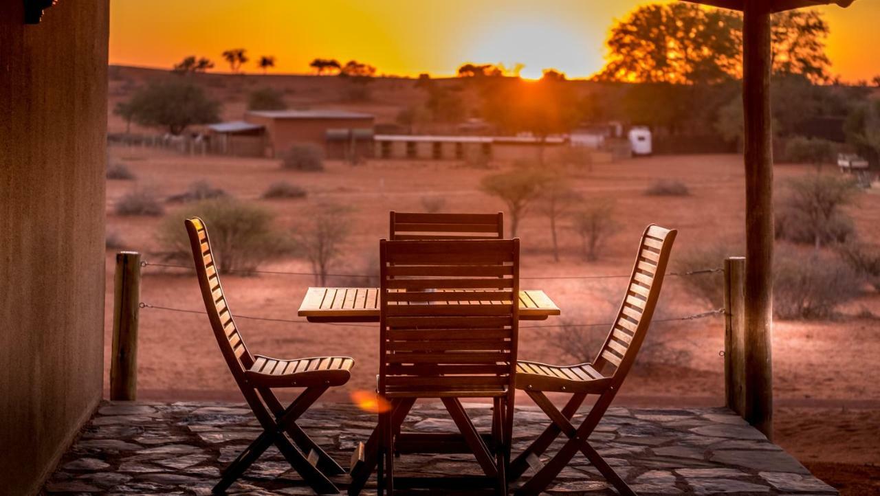 Villa Bagatelle Kalahari Game Ranch Hardap Exterior foto