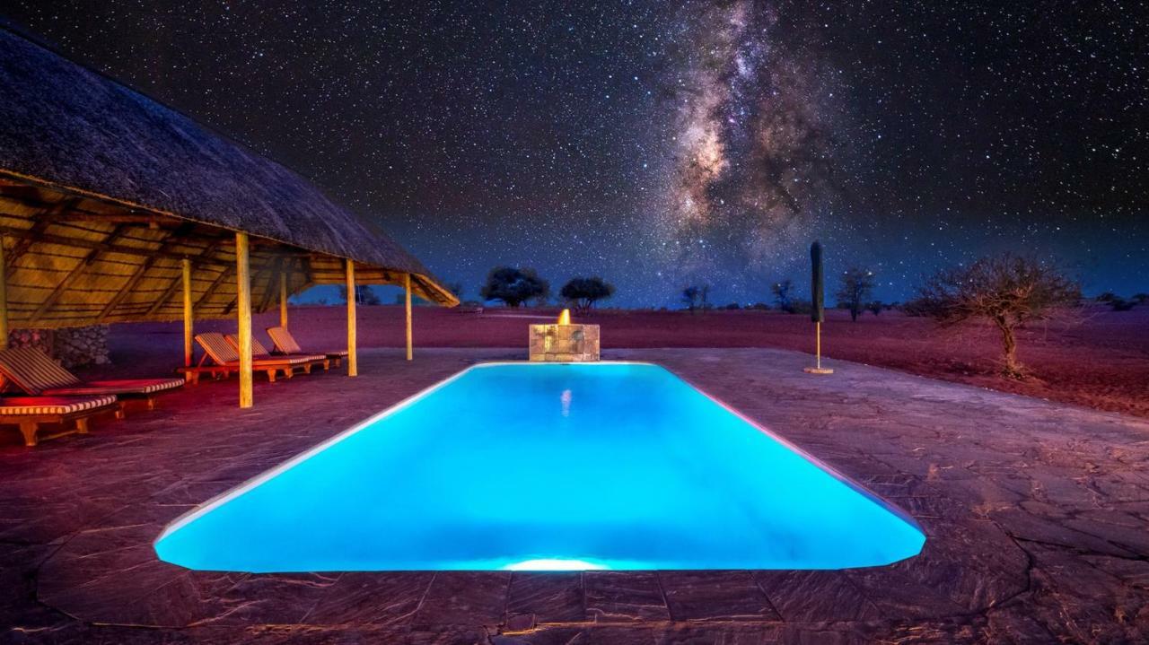 Villa Bagatelle Kalahari Game Ranch Hardap Exterior foto