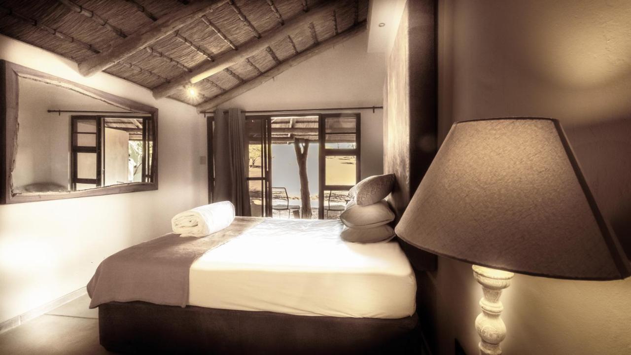 Villa Bagatelle Kalahari Game Ranch Hardap Exterior foto